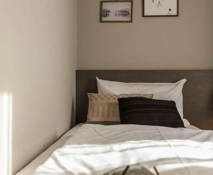 Bold Hotel Frankfurt Messe-1